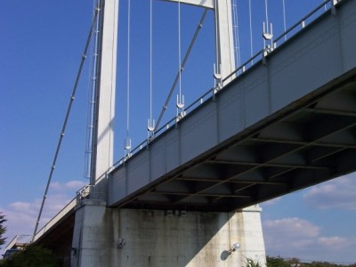 Le tablier du pont Lorois côté Belz.jpeg