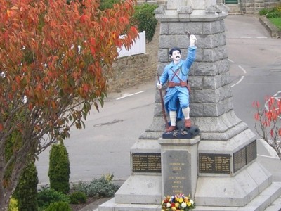 Le monument aux morts